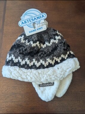 NWT|Hand-Knit Alpaca Wool Hat